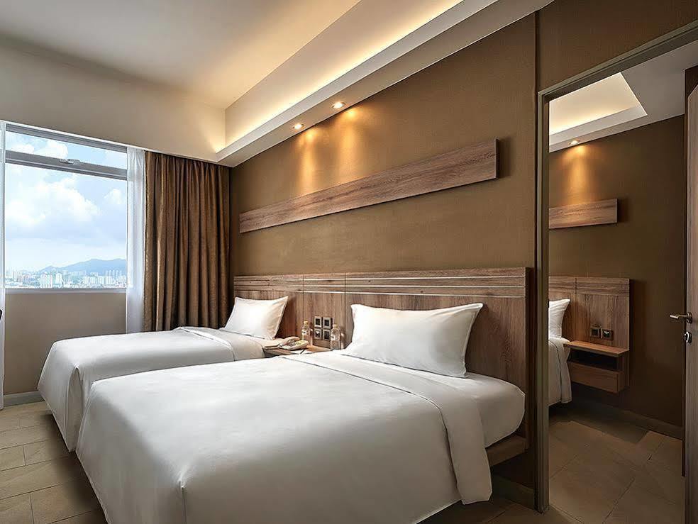 Отель Cititel Express Penang Джорджтаун Экстерьер фото