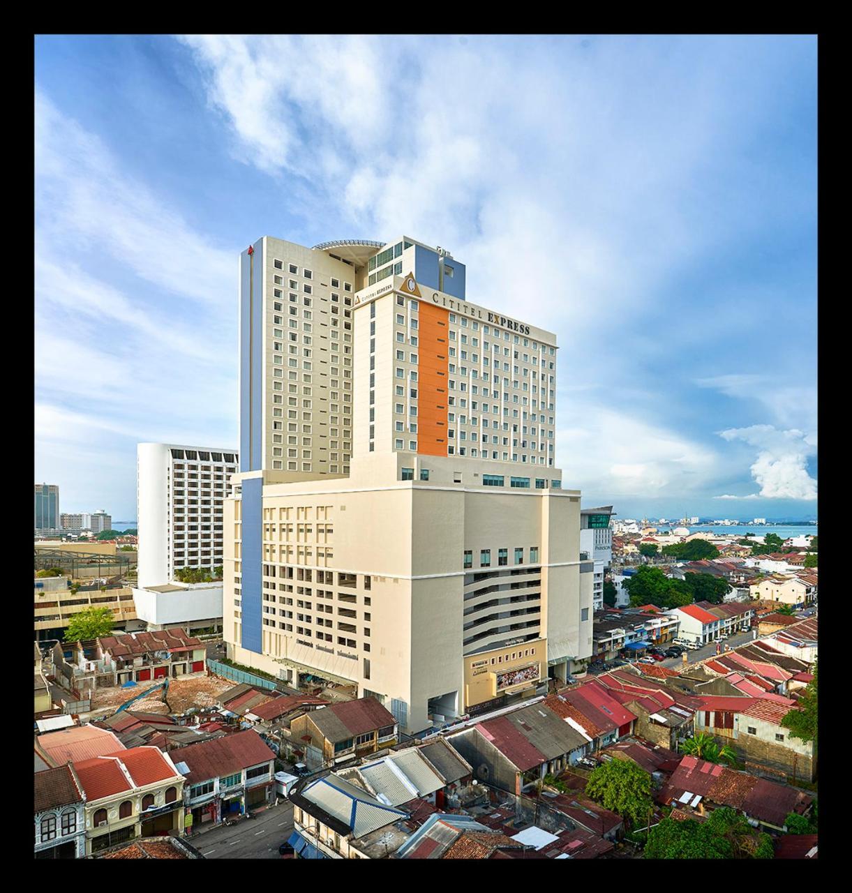 Отель Cititel Express Penang Джорджтаун Экстерьер фото