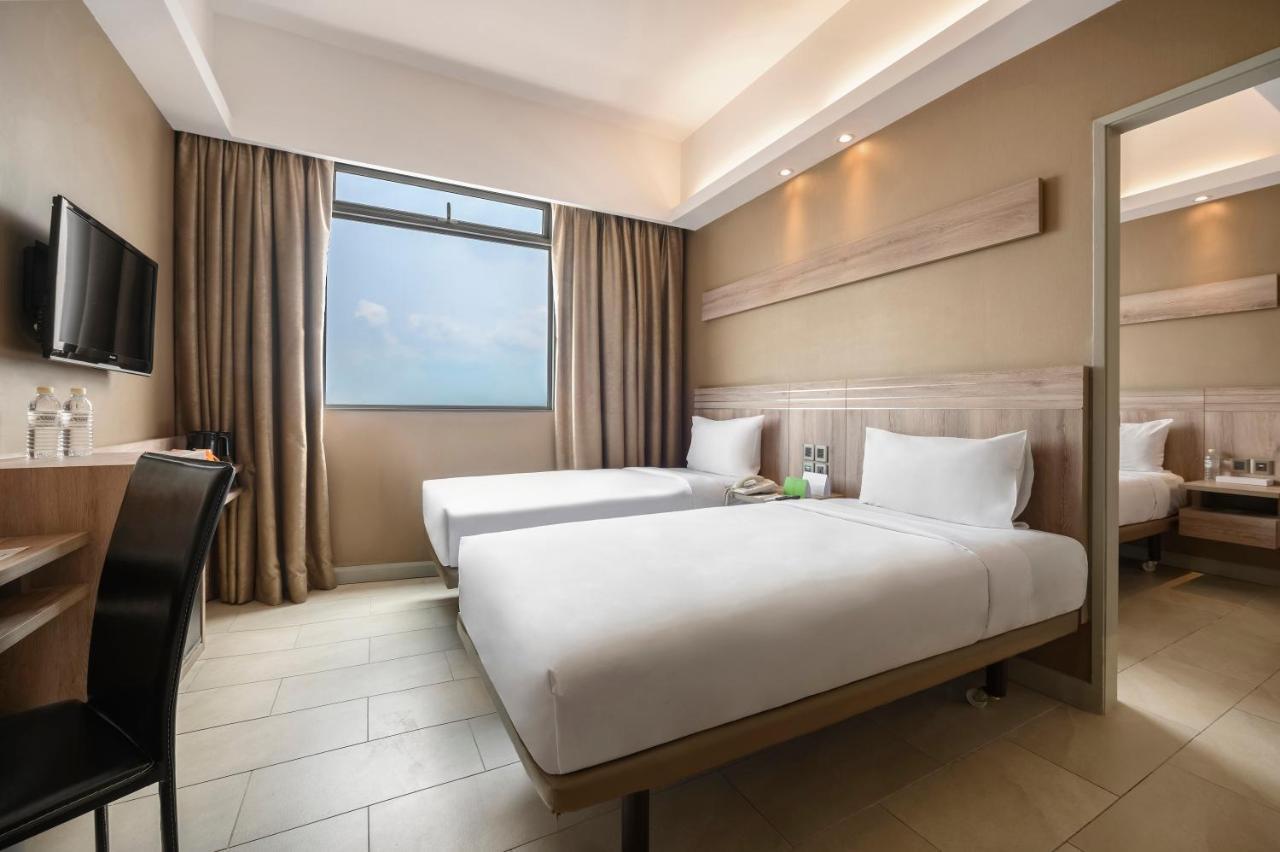 Отель Cititel Express Penang Джорджтаун Экстерьер фото